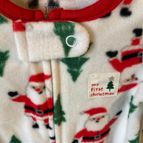 Carter’s Baby Boy Christmas Sleeper Size Newborn NEW - Picture 2 of 6